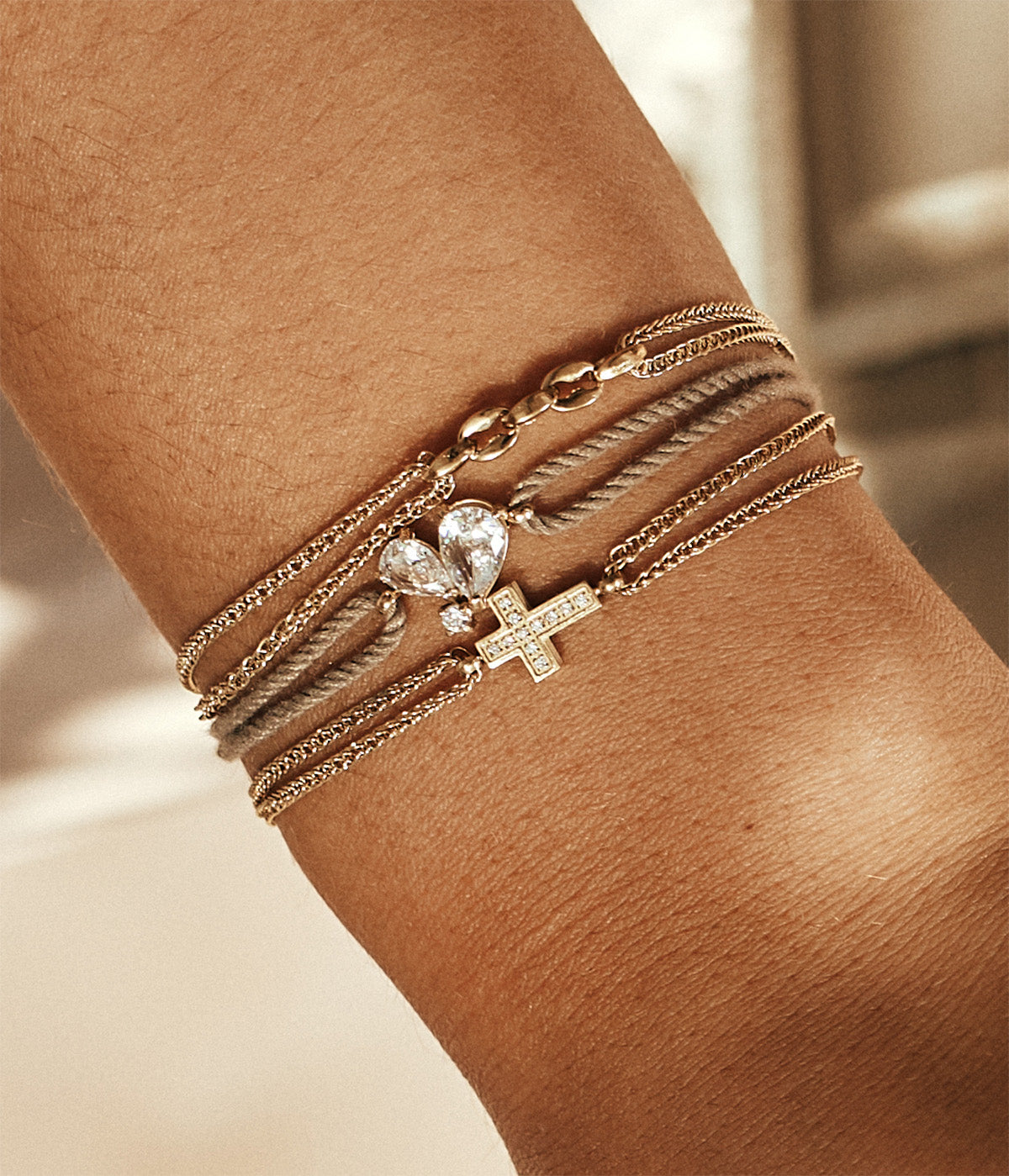 Bracelet Alcmène (Acier doré)