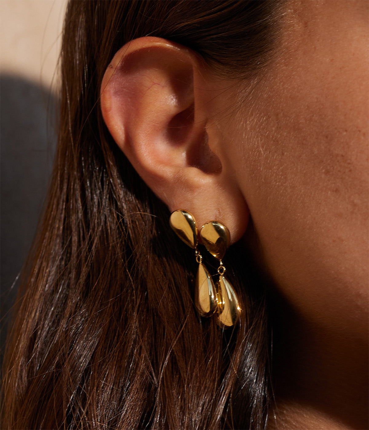Boucles d'oreilles Gota (Acier doré)