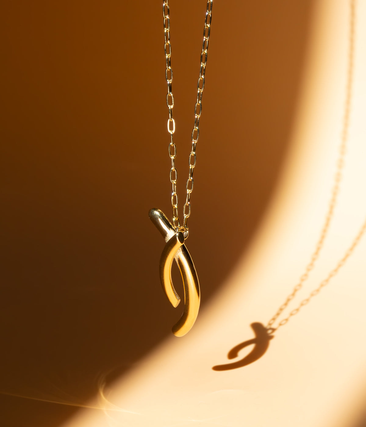 Collier Apion (Acier doré)
