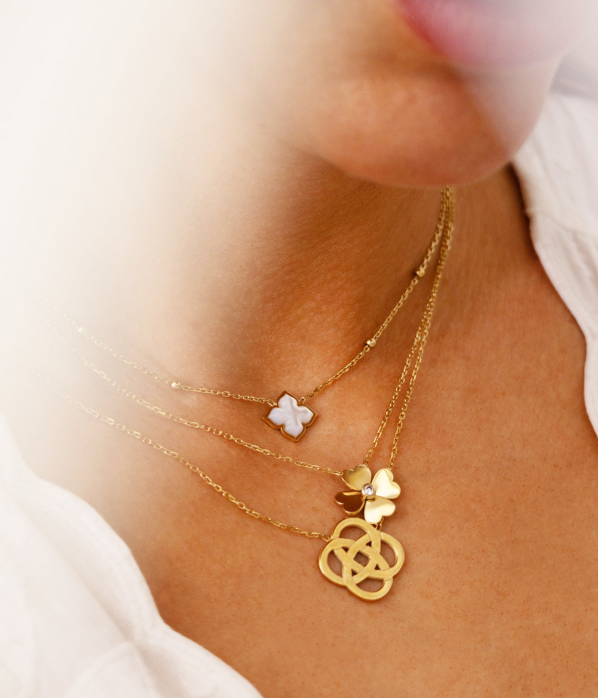 Collier Racine (Acier doré)