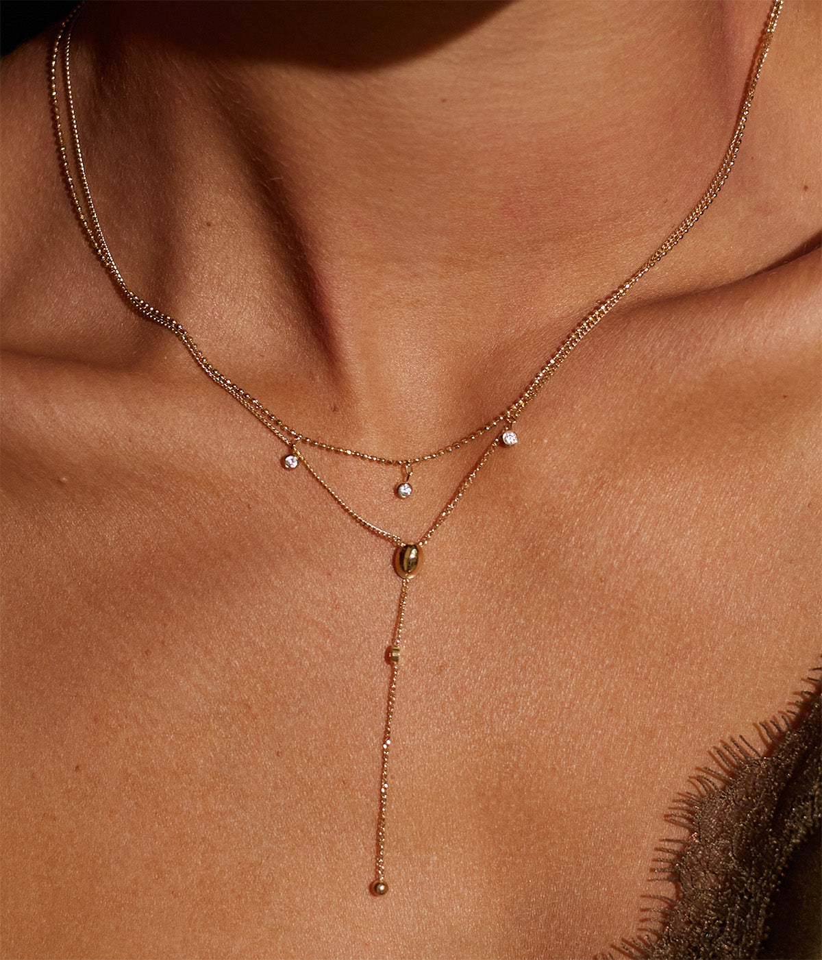 Collier Dilbana (Acier doré)