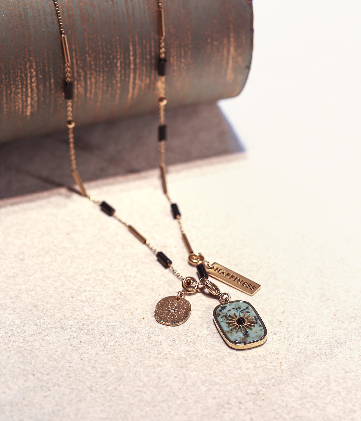 Charm Julia (Acier doré)